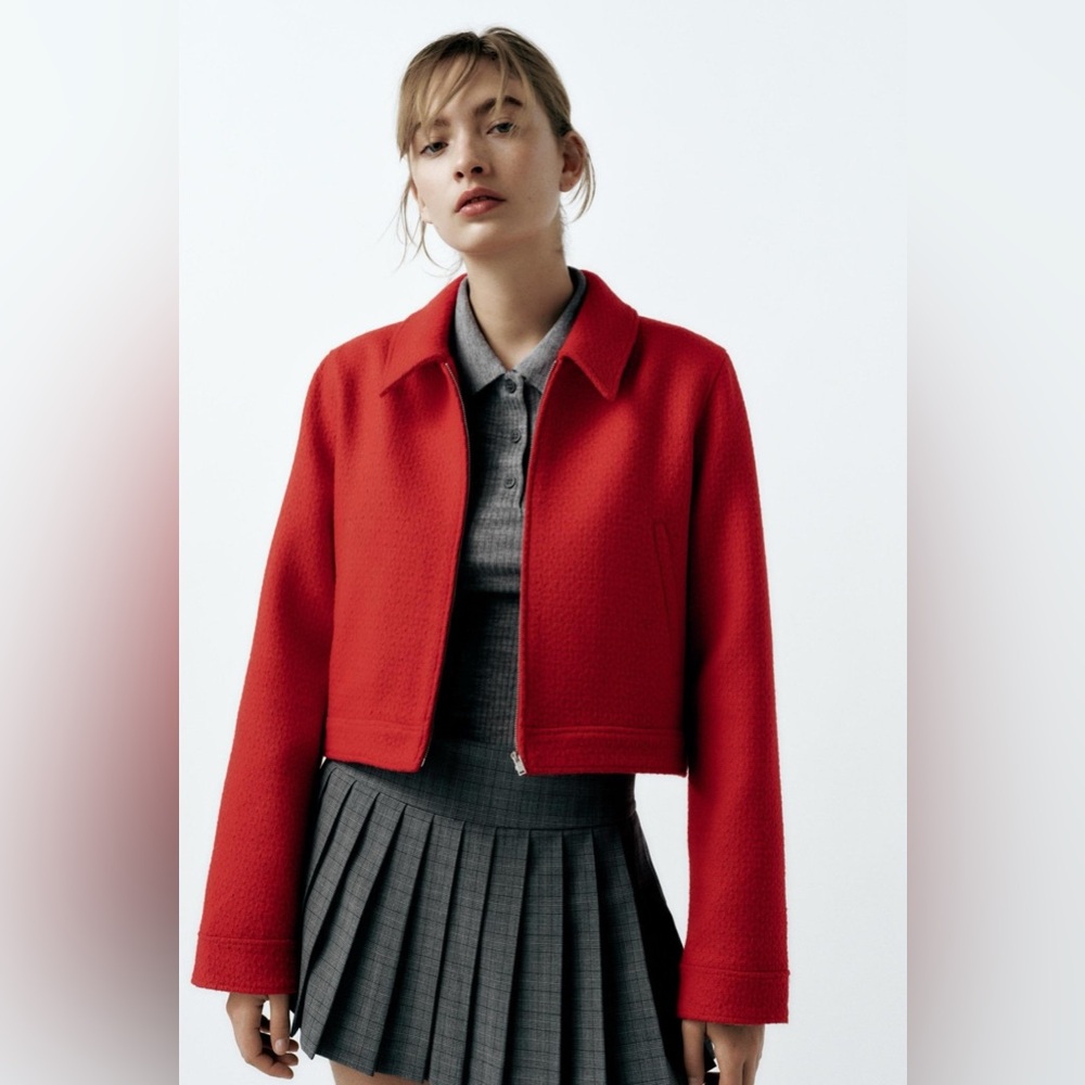 Zara Vibrant Red Jacket and Skirt Ensemble - Picture 4 of 12